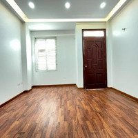 Bán Nhà Đường Nguyễn Đình Chiểu, Hai Bà Trưng. Gân Đại Cồ Việt.diện Tích45M2. Thang Máy. Giá Bán 12.5 Tỷ.