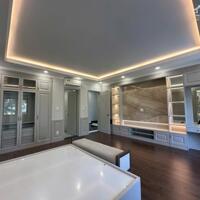Cho thuê biệt thự Chateau Phú Mỹ Hưng, Q7 full nội thất mớ (hình thật 100%)