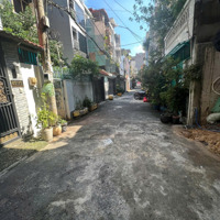 Bán Nhà 120M2 Chỉ 10,5 Tỷ Tại Đường Bàu Bàng Hẻm Xe Tải Thông, Giá Chỉ 90 Triệu/M2