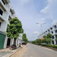 cần bán căn shophoues 5 tầng xây thô tại pak hill thành công