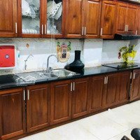 Bán Gấp Siêu Phẩm 4 Tầng Thủ Đô, Tây Hồ Lộng Gió, Khu Vực Trung Tâm, Tiện Ích Đa Dạng
