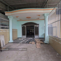 Cho Thuê Nhà Cấp 4Hẽm Xe Hơi 3 Phòng Ngủ100M2 Ngang 5M. 9 Triệu/Th