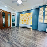 Bán Gấp Nhà Gần Ngã Tư Vọng, 6 Tầng Thang Máy, Full Nội Thất, Ở Luôn,Diện Tích35M2,Mặt Tiền4.2M, Giá Bán 8.6 Tỷ