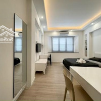 Tòa Nhà Chdv Bạch Đằng, P2 Tân Bình, 8X28M, Hđt 180 Triệu/Tháng, 52 Tỷ