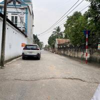  Đại Tảo , Xuân Giang , Sóc Sơn, Hà Nội ( cách đường 131 khoảng 100m  ).