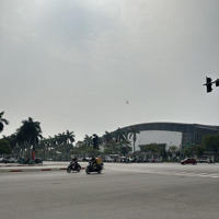 Căn Hộ Vip - Lô Góc - Mặt Đường Trần Hữu Dực - View Cung Điền Kinh - Thoáng Mát Full Nội