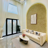 Siêu Phẩm Ngay Đường Nguyễn Cửu Vân, Phường 17, Bình Thạnh - Giá:4Tỷ120/66,9M2 (4,46X15M) Sổ Chuẩn