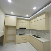 Cho Thuê Nhà Phố Mới "Bóc Tem" Hẻm Xe Hơi P5, Tân Bình