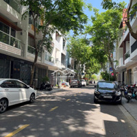 Dt Sử Dụng 209 M2 Nhà 3 Tầng, Đường 13M Ngay Trung Tâm Vcn Phước Hải, Nha Trang Bán 8.3 Tỷ