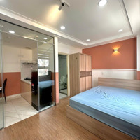 Chuẩn Căn Hộ Mới Full Nội Thất Vị Trí Trung Tâm Quận 10