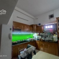 Bán Nhà 128 M2 Ngang 8 M Giá Bán 7,2 Tỷ + 3 Tầng + 3 Pn+ Đường Trường Chinh+ Quận 12