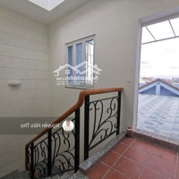 Nhà Đẹp Khu Vực Gần Đường Quốc Hương Và Xuân Thuỷ, Phường Thảo Điền 5M X 18M, Công Nhận 90,2M²