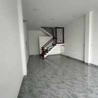 Bán Nhà 3 Tầng Mặt Tiền Đường Thích Quảng Đức, Phước Hải, Nha Trang. Ngang 7.6M Có Sổ Hồng.