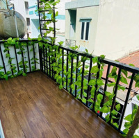 Hẻm Xe Hơi Tránh Trung Tâm Q10 Chỉ 150 Triệu/M2
