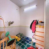 Bán nhà lầu hoàn công hẻm 359 đường Nguyễn Văn Cừ .