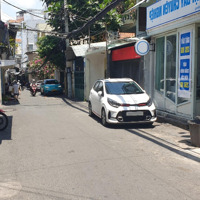 Bán Nhà Quận 3 - Lý Chính Thắng - Ngang 8M - Cho Thuê Tầng Trệt 7,5 Triệu/Tháng