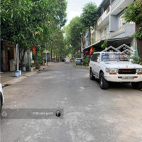 Nhà Trệt- 2 Lầu Gần Vincom Dĩ An. Diện Tích: 60M2. (4X 15M). Full Thổ Cư. Gồm 3 Pn- 3 Vệ Sinh Giá: 4.3 Tỷ Tl