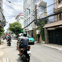 Bán Nhà Ngay Nhà Ga T3 Cộng Hòa, Lô Góc Xe Hơi Thông, Vi Trí Kd, 3 Tầng, 42M2, Tn 220 Triệu/Năm, 7.8 Tỷ