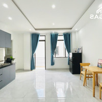 Studio Full Nội Thất Ban Công 30M2 Tại Quận 2