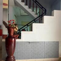 Bán NHÀ NGHỈ mặt tiền đường Hùng Vương 9,6x42m 13 tỷ (thương lượng)