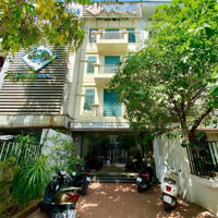 Chủ Cần Bán Gấp Mặt Phố Hoàng Cầu, Đống Đa 290 Triệu/M2 - Mặt Phố Giá Trong Ngõ - Không Quy Hoạch
