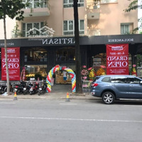 Bán Nhà Góc 2Mt Ngay Bùi Bằng Đoàn, Tân Phong, Q. 7,Diện Tích10X20M, Hầm-5 Tầng, Hđt 370 Triệuiệu. Giá Bán 87 Tỷ