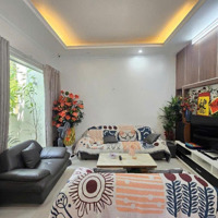 Biệt Thự Sài Đồng, Lô Góc , Thang Máy, 2 Mặt Đường Lớn, Kinh Doanh Bất Chấp. View Hồ, Công Viên T