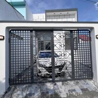 Bán nhà Diên Sơn mới xây 3 phòng ngủ có sân đỗ oto gần Đồng Khởi