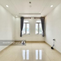 Cho Thuê Phòng Cửa Sổ Trời Sau Đại Học Nguyễn Tất Thành Đường Vườn Lài - An Phú Đông - Quận 12