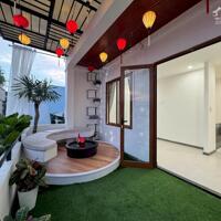 Nhà đẹp 3 tầng kiệt Núi Thành. Cách đường chính 50m. DT 63m2. Giá chỉ 5.29 tỷ