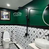 Bán Nhà Mặt Phố Tại Đường Dương Quảng Hàm - Cầu Giấy