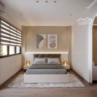 Bán Nhà Ngõ Ô Tô Vào Nhà Đường Láng, Đống Đa- 48 M2 X 5T, Mặt Tiền 5,2 M. Sổ Vuông, Giá Bán 18,5 Tỷ.