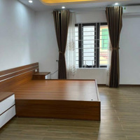 Bán Nhà Lô Góc _ Thoáng Sáng_ Giáp Đất Dịch Vụ Văn Phú