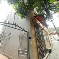 Bán Nhà Riêng Tại An Dương Vương, 9,9 Tỷ, 50M2, Chính Chủ, Giá Siêu Hời, Tây Hồ, Hà Nội