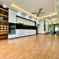 Bán Nhà Dốc Tam Đa- Ngay Hồ Tây, 55M2,Mặt Tiền5,5M, Lô Góc, Vỉa Hè, 2 Ôtô Tránh, Kinh Doanh, Hơn 22Tỷ