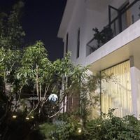 Villa Sân Vườn Lô Góc 170M2 Ngang 15M Cực Vip Mặt Tiền Cổ Loa, P2, 5 Phút Ra Chợ Đà Lạt 18 Tỷ