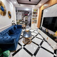 # Hot Hot - Bán Gấp Nhà 31M2, Lạc Long Quân, Sát Hồ Tây, Nhỉnh 6 Tỷ Thôi.