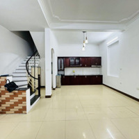 Bán Nhà Riêng 52 M2. Chính Chủ Tại Phường, Thạch Bàn, Quận Longbiên,Hà Nội.