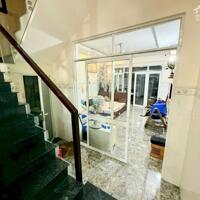 nhỉnh nhẹ 7 tỷ (CÒN BỚT)Nhà đẹp Tam Phú, Thủ Đức - 85m2, 3 Tầng, 5PNVị trí đỉnh