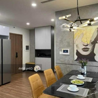 Bán Gấp Chung Cư Cao Cấp Lancaster 20 Núi Trúc, Studio, 45M2 Giá Chỉ 4,8 Tỷ. Liên Hệ: 0814332325