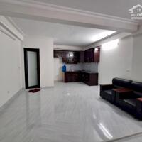 Bán nhà Việt Hưng,Long Biên 5 tầng,38m,mt4.5m gần oto nhỉnh 5 tỷ