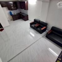 Bán nhà Việt Hưng,Long Biên 5 tầng,38m,mt4.5m gần oto nhỉnh 5 tỷ