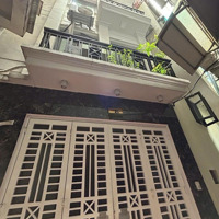 Bán Nhà Kim Mã - Ba Đình, Ngõ Nông, 50M Ra Mặt Phố, Dân Xây.diện Tích56M2 X4,5 Tầng Giá Bán 11,95Tỷ Ở Ngay