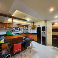 Bán Biệt Thự Góc 2Mt Hồ Ngọc Cẩn, Q. Tân Phú. Dt: 13.5 X 21M. Cn: 285M2. Kc: 3 Tầng. Giá: 93 Tỷ