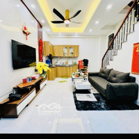 Bán Nhà Phố Võ Thị Sáu- Ngay Cv Tuổi Trẻ - Nhà Đẹp - Ngõ Thông - 28M2 -4 Tầng -Mặt Tiền4.5M - 5.95 Tỷ