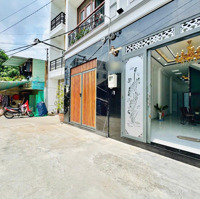 Nhà Đẹp 4 Tầng Thang Máy , Hẻm Xe Hơi Vào Nhà , Gần Mặt Tiền Gần Chợ Bà Chiểu . Đi Sân Bay 10 Phút