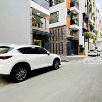 Nhà Đẹp 4 Tầng Thang Máy , Hẻm Xe Hơi Vào Nhà , Gần Mặt Tiền Gần Chợ Bà Chiểu . Đi Sân Bay 10 Phút