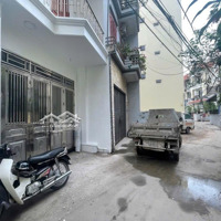 Bán Nhà 4 Tầng, Dân Xây Vị Trí Siêu Đẹp Phú Diễn Ô Tô 7 Chỗ Qua Cửa, Giá: 6.55 Tỷ, Liên Hệ: 0978685116