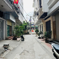1 Nhà Ra Ô Tô Tránh, Láng Hạ, Đống Đa, 46M2, 2 Thoáng, 3 Tầng Nở Hậu, Mặt Tiền Rộng 5.2M