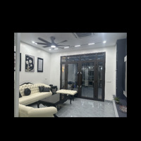 Siêu Phẩm Nhà Đẹp 4 Tầng 93M2 Xáp Mai Võng La Đông Anh
Ngõ Thông -Kinh Doanh -Ô Tô Tránh